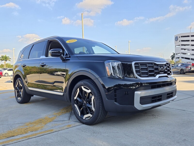 Used 2023 KIA TELLURIDE S FWD in DAVIE, FLORIDA