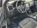 Used 2022 Volkswagen Atlas Cross Sport 3.6L V6 SEL R-LINE BLACK 4MOTION in DAVIE, FLORIDA (Photo 12)