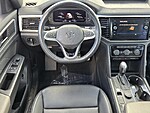 Used 2022 Volkswagen Atlas Cross Sport 3.6L V6 SEL R-LINE BLACK 4MOTION in DAVIE, FLORIDA (Photo 15)