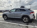 Used 2022 Volkswagen Atlas Cross Sport 2.0T SE FWD in DAVIE, FLORIDA (Photo 4)