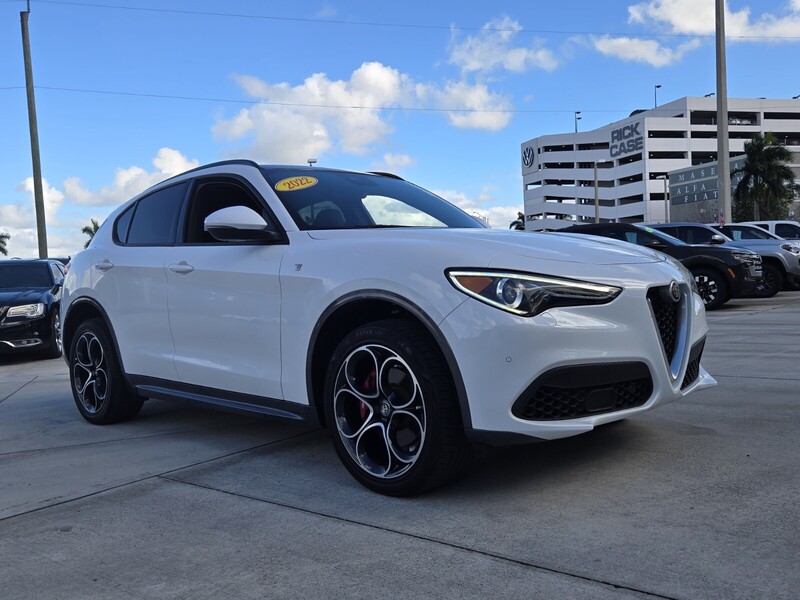 Used 2022 ALFA ROMEO STELVIO TI AWD in DAVIE, FLORIDA
