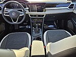 Used 2025 Volkswagen Taos SE FWD in DAVIE, FLORIDA (Photo 14)
