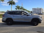 Used 2022 Volkswagen Atlas 3.6L V6 SE W/TECHNOLOGY FWD in DAVIE, FLORIDA (Photo 3)