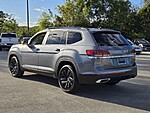 Used 2022 Volkswagen Atlas 3.6L V6 SE W/TECHNOLOGY FWD in DAVIE, FLORIDA (Photo 7)