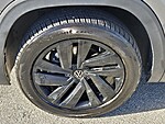 Used 2022 Volkswagen Atlas 3.6L V6 SE W/TECHNOLOGY FWD in DAVIE, FLORIDA (Photo 9)