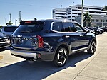 Used 2023 KIA TELLURIDE S FWD in DAVIE, FLORIDA (Photo 7)
