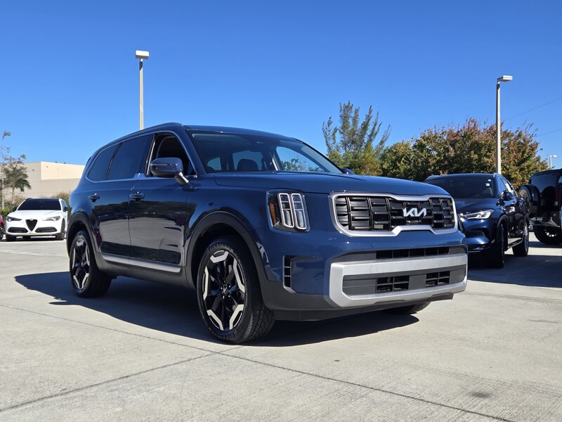 Used 2023 KIA TELLURIDE S FWD in DAVIE, FLORIDA