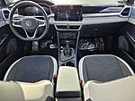 Used 2025 Volkswagen Taos SE FWD in DAVIE, FLORIDA (Photo 13)