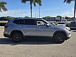 Used 2025 Volkswagen Atlas 2.0T SE W/TECHNOLOGY FWD in DAVIE, FLORIDA (Photo 3)