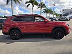 Used 2025 Volkswagen Atlas 2.0T SE W/TECHNOLOGY FWD in DAVIE, FLORIDA (Photo 3)