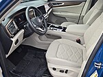 Used 2025 Volkswagen Atlas 2.0T SE W/TECHNOLOGY FWD in DAVIE, FLORIDA (Photo 11)