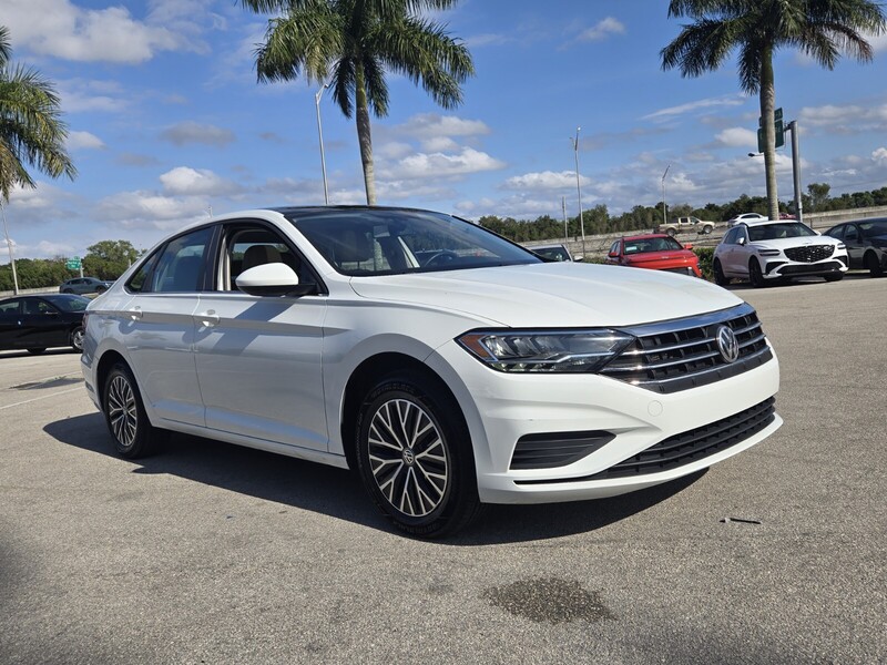 Used 2020 Volkswagen Jetta SE AUTO W/ULEV in DAVIE, FLORIDA