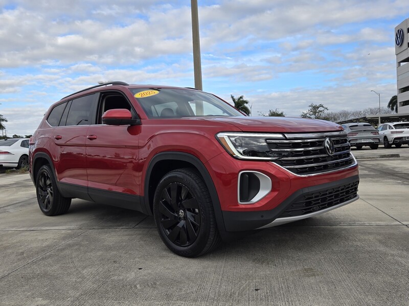 Used 2024 Volkswagen Atlas 2.0T SE W/TECHNOLOGY FWD in DAVIE, FLORIDA