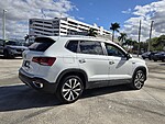 Used 2024 Volkswagen Taos SE FWD in DAVIE, FLORIDA (Photo 7)
