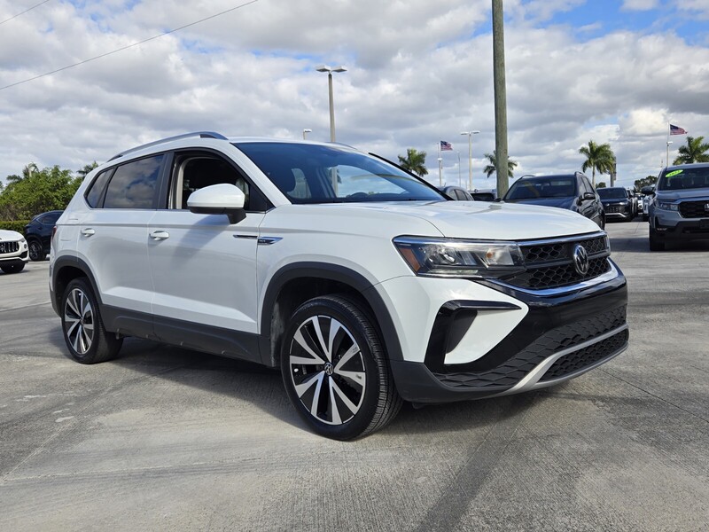 Used 2024 Volkswagen Taos SE FWD in DAVIE, FLORIDA