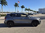 Used 2022 Volkswagen Taos SE FWD in DAVIE, FLORIDA (Photo 3)