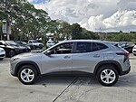 Used 2024 CHEVROLET TRAX FWD 4DR LS in DAVIE, FLORIDA (Photo 4)
