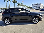Used 2023 HYUNDAI KONA SEL AUTO FWD in DAVIE, FLORIDA (Photo 3)