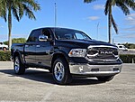 Used 2019 RAM 1500 CLASSIC LARAMIE 4X4 CREW CAB 5'7