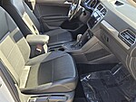 Used 2018 Volkswagen Tiguan 2.0T SEL FWD in DAVIE, FLORIDA (Photo 18)