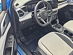 Used 2025 Volkswagen Taos SE FWD in DAVIE, FLORIDA (Photo 11)