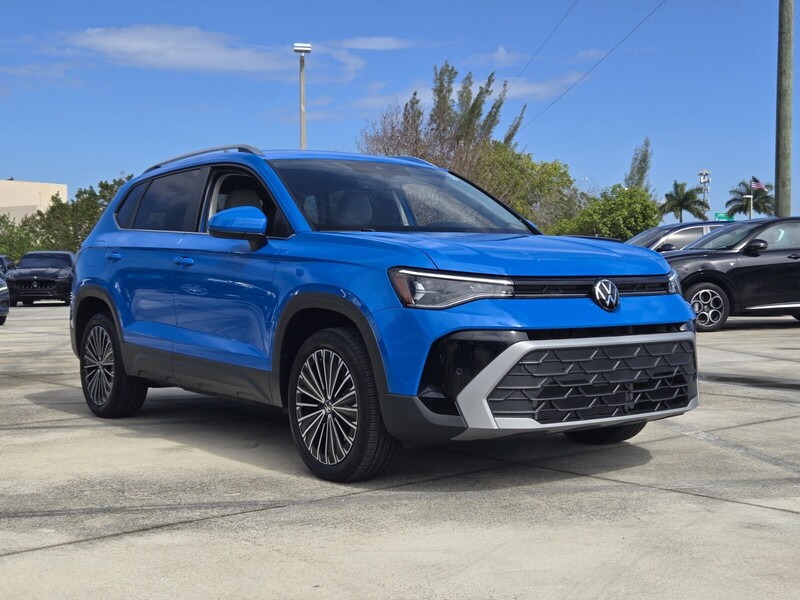 Used 2025 Volkswagen Taos SE FWD in DAVIE, FLORIDA