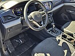 Used 2022 Volkswagen Taos SE FWD in DAVIE, FLORIDA (Photo 11)