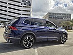 Used 2022 Volkswagen Tiguan 2.0T SEL R-LINE 4MOTION in DAVIE, FLORIDA (Photo 6)
