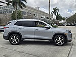 Used 2025 Volkswagen Tiguan 2.0T SE FWD in DAVIE, FLORIDA (Photo 3)
