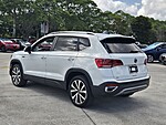 Used 2024 Volkswagen Taos SE FWD in DAVIE, FLORIDA (Photo 7)