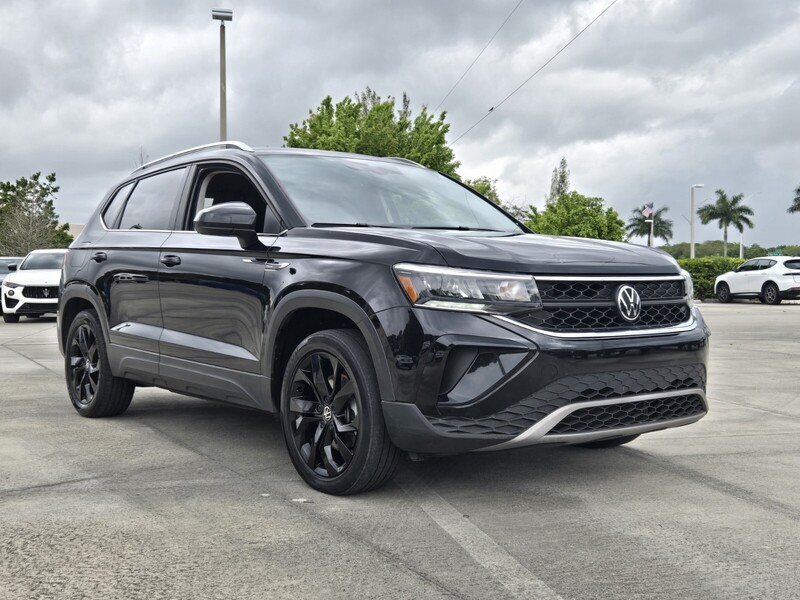 Used 2023 Volkswagen Taos SE FWD in DAVIE, FLORIDA
