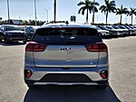 Used 2022 KIA NIRO LXS SE FWD in DAVIE, FLORIDA (Photo 5)