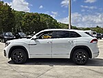 Used 2021 Volkswagen Atlas Cross Sport 3.6L V6 SE W/TECHNOLOGY R-LINE FWD in DAVIE, FLORIDA (Photo 3)