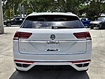 Used 2021 Volkswagen Atlas Cross Sport 3.6L V6 SE W/TECHNOLOGY R-LINE FWD in DAVIE, FLORIDA (Photo 6)