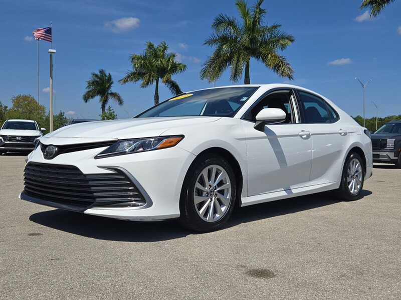Used 2021 TOYOTA CAMRY LE AUTO in DAVIE, FLORIDA