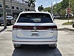 Used 2024 Volkswagen Atlas 2.0T SEL PREMIUM R-LINE 4MOTION in DAVIE, FLORIDA (Photo 5)