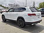 Used 2023 Volkswagen Atlas 3.6L V6 SE W/TECHNOLOGY FWD in DAVIE, FLORIDA (Photo 7)