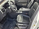 Used 2023 Volkswagen Atlas 3.6L V6 SE W/TECHNOLOGY FWD in DAVIE, FLORIDA (Photo 10)