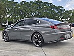 Used 2022 HYUNDAI SONATA SEL PLUS 1.6T in DAVIE, FLORIDA (Photo 6)