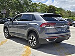Used 2022 Volkswagen Atlas Cross Sport 2.0T SE 4MOTION in DAVIE, FLORIDA (Photo 8)