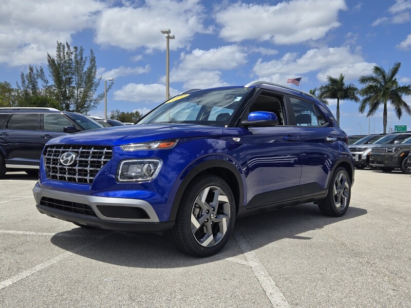 Used 2022 HYUNDAI VENUE SEL IVT in DAVIE, FLORIDA