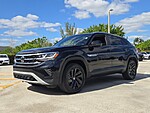 Used 2023 Volkswagen Atlas Cross Sport 3.6L V6 SE W/TECHNOLOGY FWD in DAVIE, FLORIDA (Photo 1)