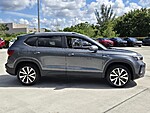 Used 2023 Volkswagen Taos SE FWD in DAVIE, FLORIDA (Photo 4)