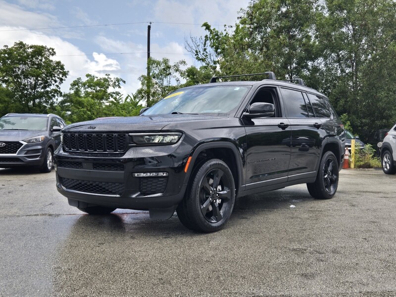 Used 2023 JEEP GRAND CHEROKEE L LIMITED 4X2 in DAVIE, FLORIDA