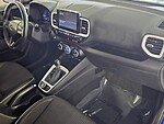 Used 2022 HYUNDAI VENUE LIMITED IVT in DAVIE, FLORIDA (Photo 16)