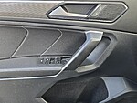Used 2023 Volkswagen Tiguan 2.0T SE R-LINE BLACK FWD in DAVIE, FLORIDA (Photo 28)