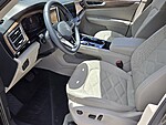 Used 2024 Volkswagen Atlas 2.0T SE W/TECHNOLOGY FWD in DAVIE, FLORIDA (Photo 10)