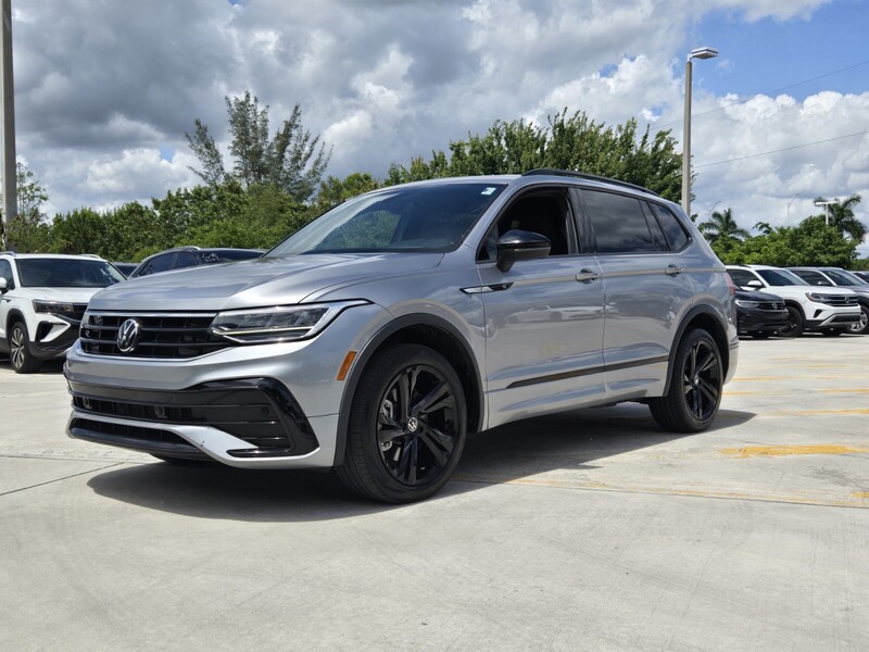Used 2023 Volkswagen Tiguan 2.0T SE R-LINE BLACK FWD in DAVIE, FLORIDA