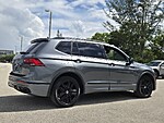 Used 2022 Volkswagen Tiguan 2.0T SE R-LINE BLACK FWD in DAVIE, FLORIDA (Photo 7)