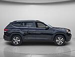 Used 2023 Volkswagen Atlas 2.0T SE FWD in DAVIE, FLORIDA (Photo 4)
